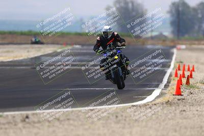 media/Jun-07-2025-TrackDaz (Sat) [[4413525952]]/B Group/220pm (Turn 9)/